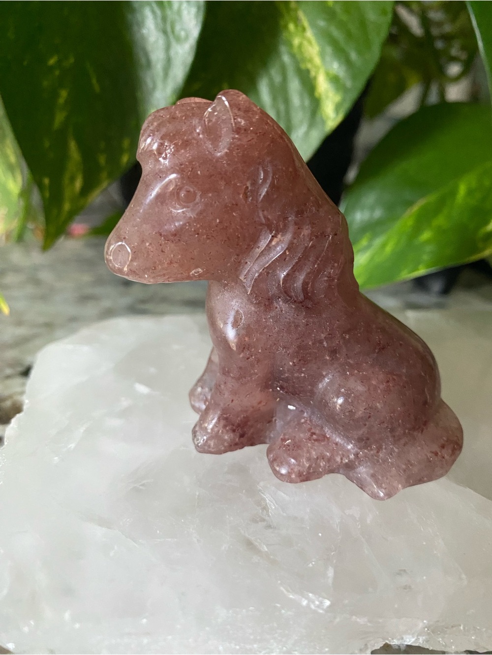 Carved Strawberry Quartz Horse Figurine - Pink